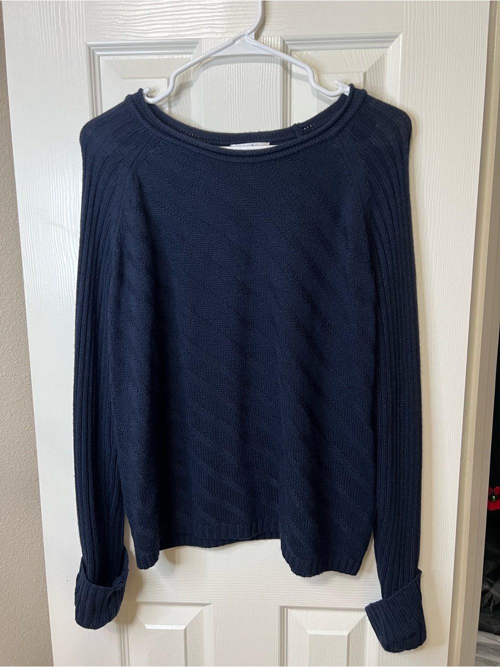 Isela Sweater Women Medium Lightweight Fall Long Sleeve Navy Knit Button Cuffs